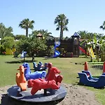 Feriested Emelda Sun Club 5*