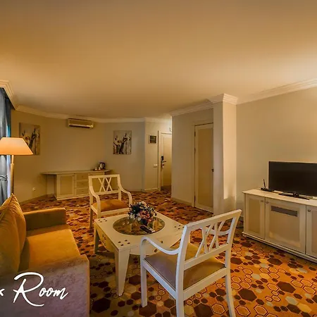 Курортный комплекс Emelda Sun Club 5*