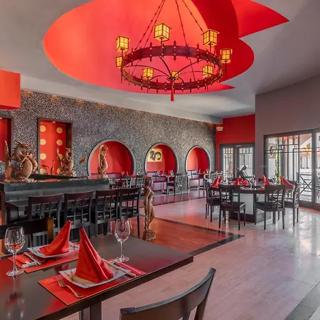 Emelda Sun Club 5* كمر