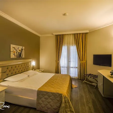 Курортный комплекс Emelda Sun Club