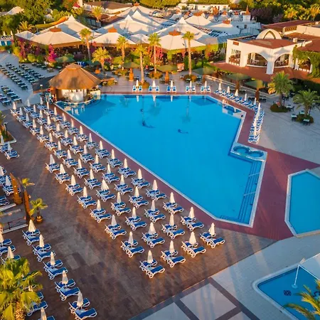 Emelda Sun Club Курортный комплекс 5*