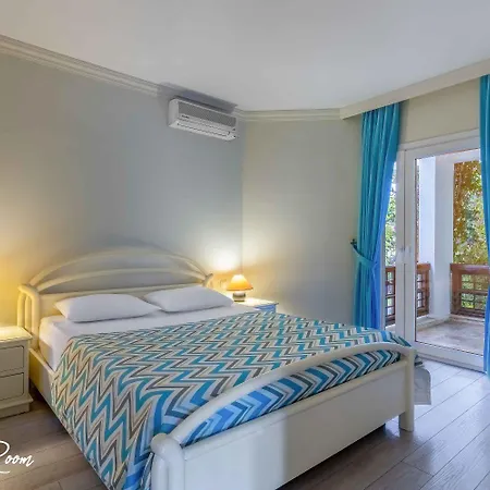 Emelda Sun Club Resort 5*