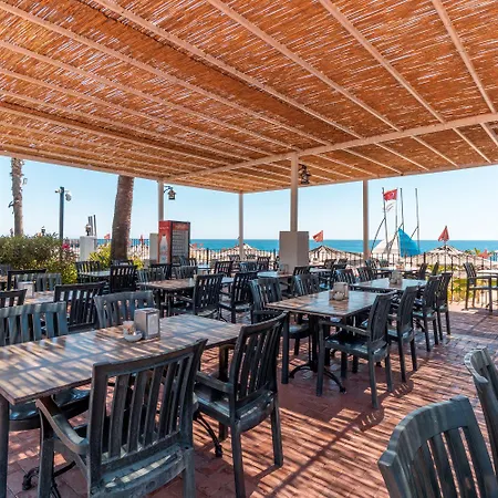 Emelda Sun Club קמר