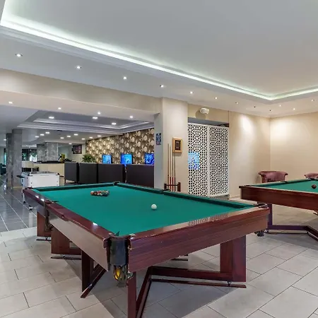 Resort Emelda Sun Club