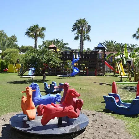 Курортный комплекс Emelda Sun Club 5*