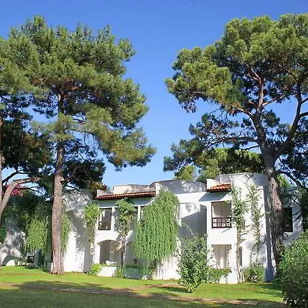 Курортный комплекс Emelda Sun Club
