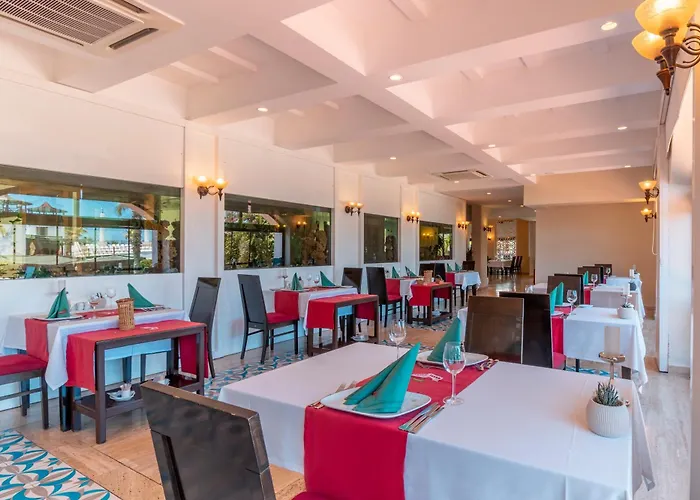Emelda Sun Club 5* Kemer