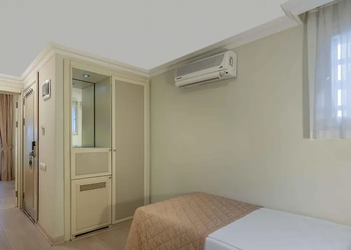 Emelda Sun Club Complex 5*