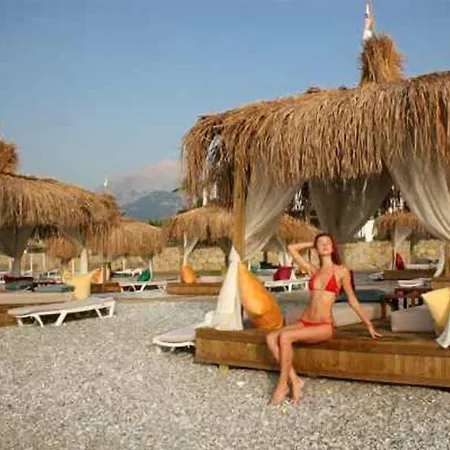 Emelda Sun Club Feriested 5*